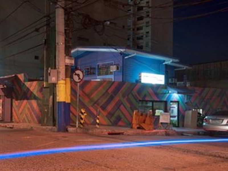 Mnl Boutique Hostel Makati City ภายนอก รูปภาพ