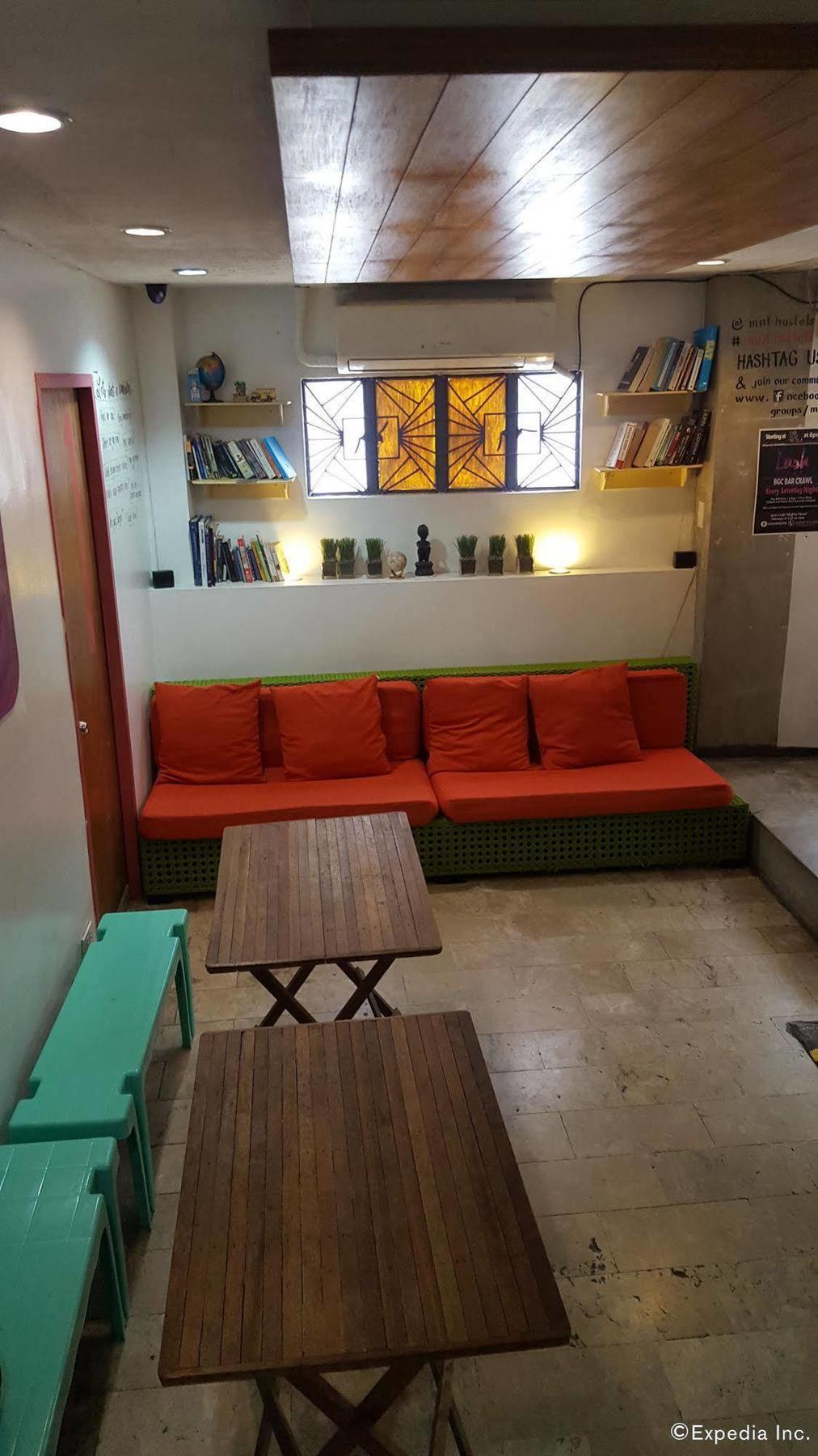 Mnl Boutique Hostel Makati City ภายนอก รูปภาพ