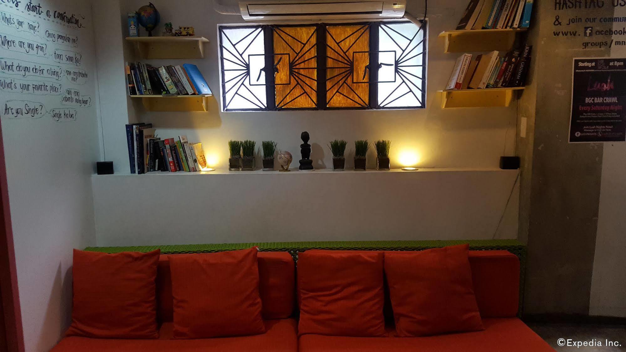 Mnl Boutique Hostel Makati City ภายนอก รูปภาพ