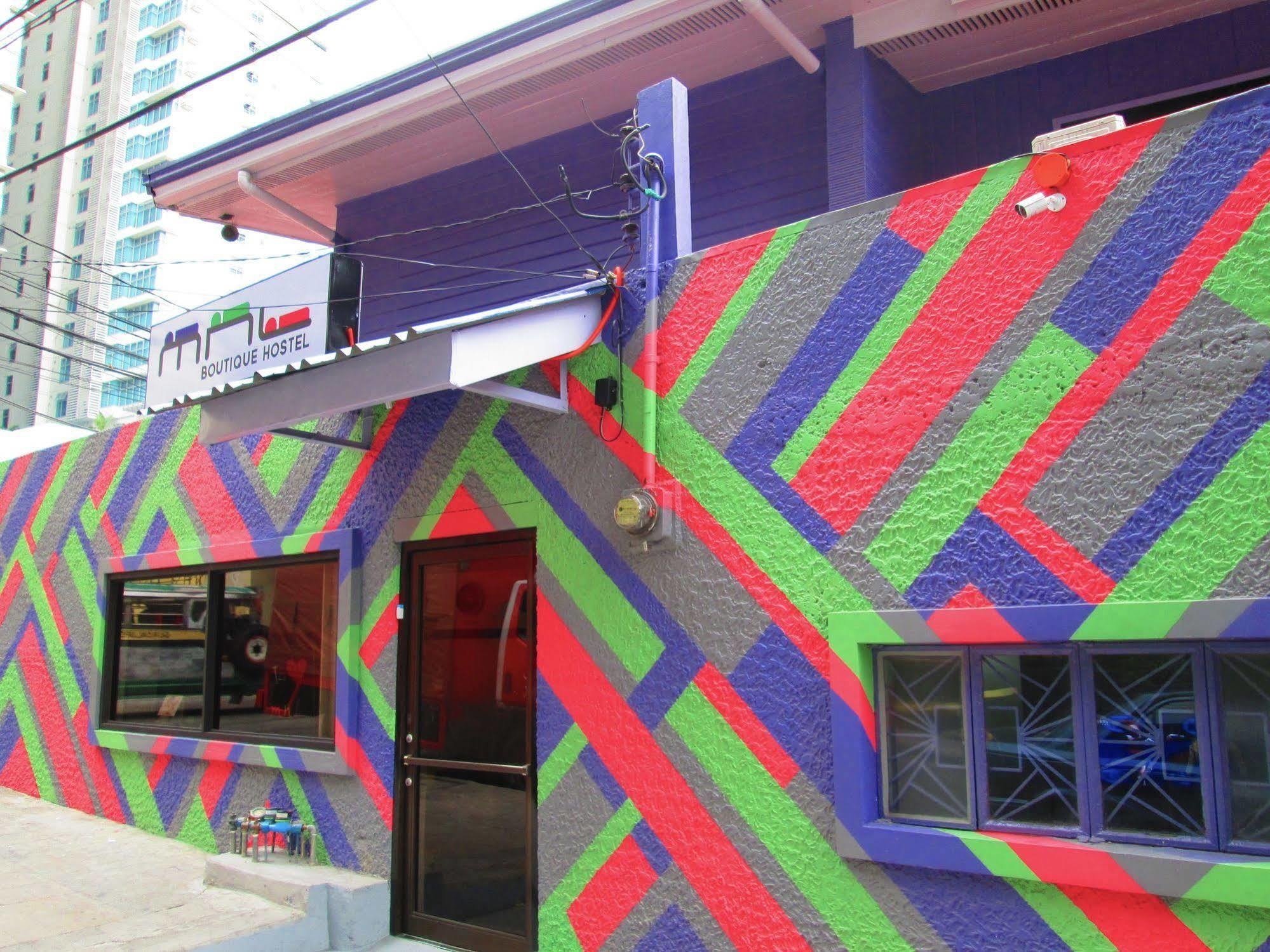 Mnl Boutique Hostel Makati City ภายนอก รูปภาพ
