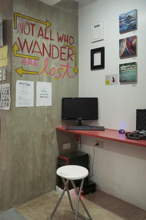 Mnl Boutique Hostel Makati City ภายนอก รูปภาพ